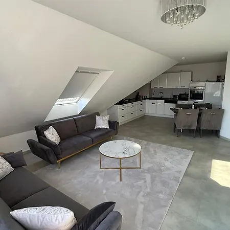 Apartment By Ll Frechen