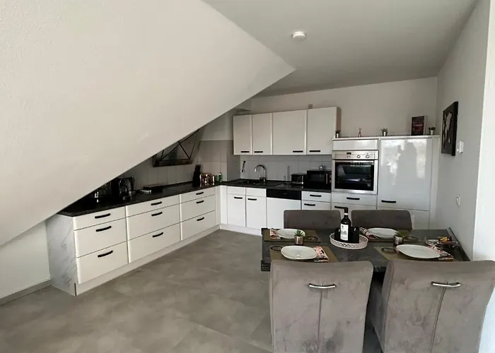 דירה By Ll פרכן